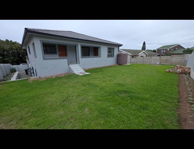 5 BEDROOM HOUSE FOR SALE IN WAVECREST